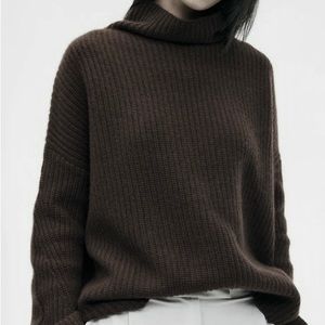 Naadam Cashmino Oversized Ribbed Turtleneck Sweater, XS, Forest Green